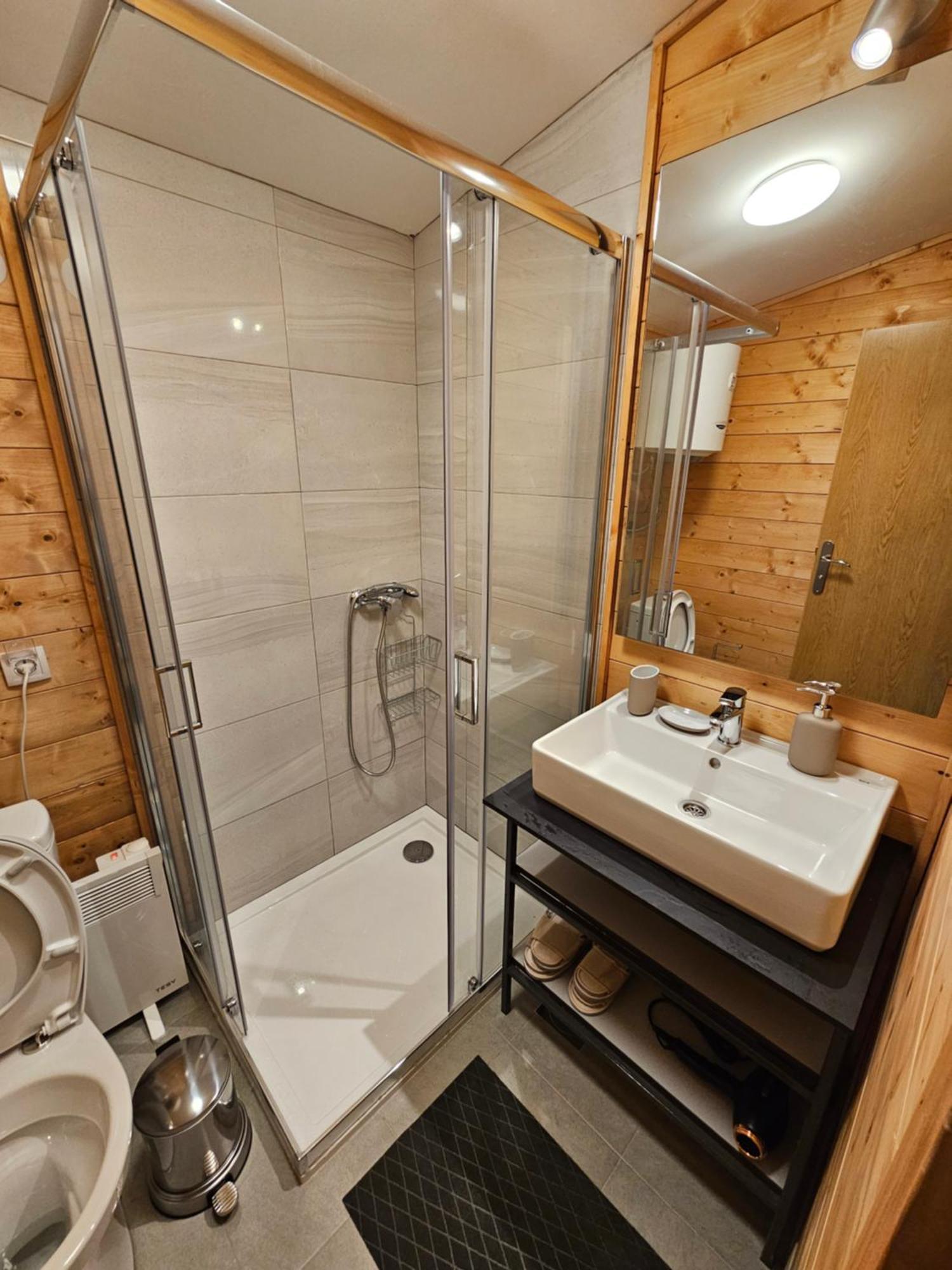 Apartments Ostojic Mokra Gora Esterno foto
